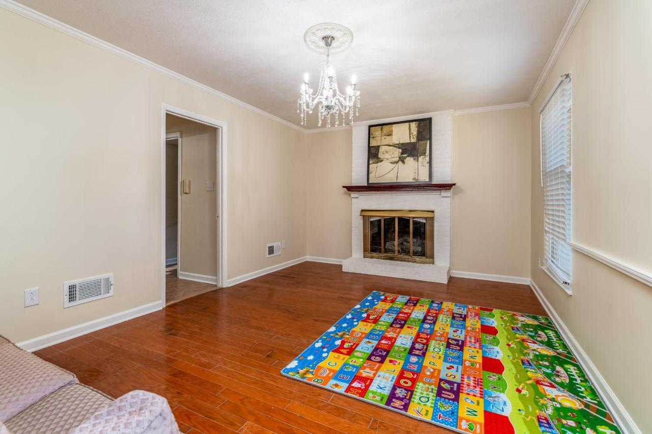 Centrally Located Spacious Abode Charlotte Exterior foto