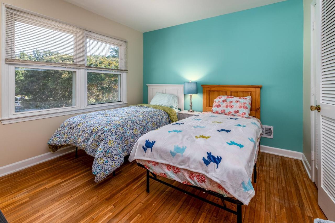 Centrally Located Spacious Abode Charlotte Exterior foto